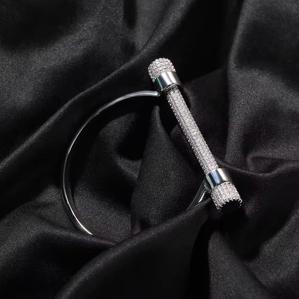 Horseshoe Pave Bangle | Silver